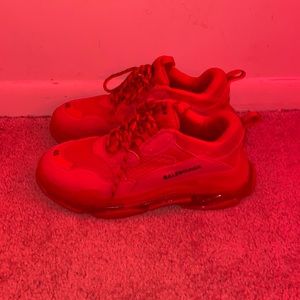 RED TRIPLE S BALENCIAGAS SIZE 45 meaning size 11